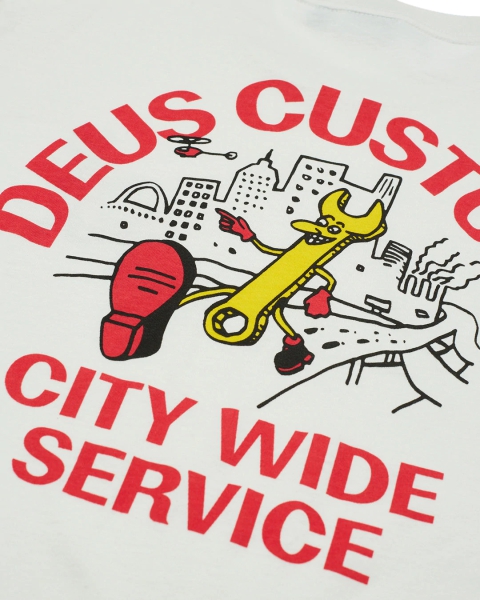 DEUS CITY WIDE TEE